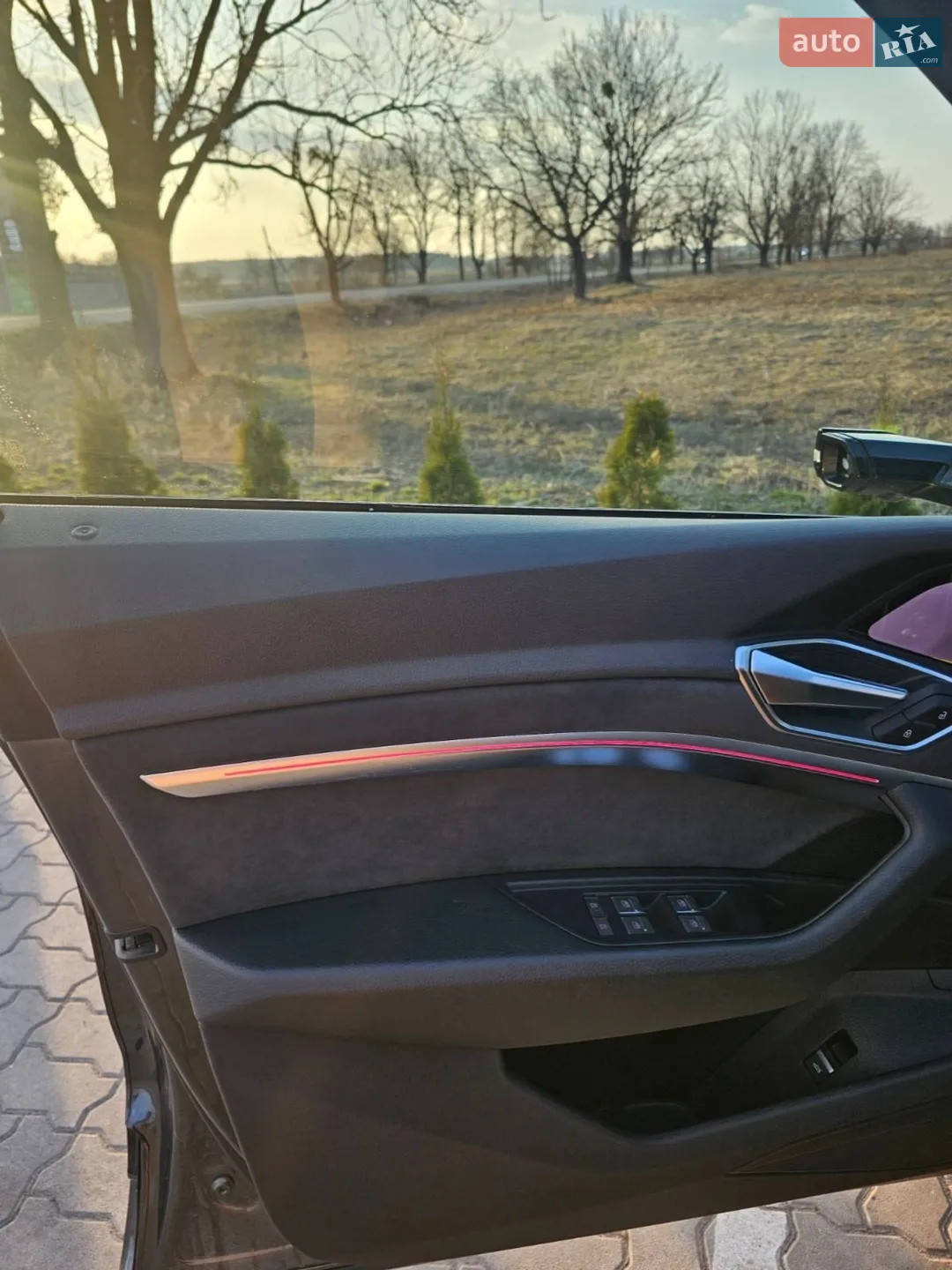 2021 Audi e-tron - мініатюра 33