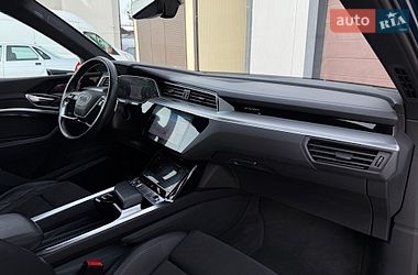 Внедорожник / Кроссовер Audi e-tron 2020 в Львове