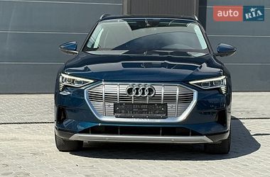 Внедорожник / Кроссовер Audi e-tron 2021 в Городке