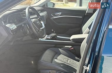 Внедорожник / Кроссовер Audi e-tron 2021 в Городке