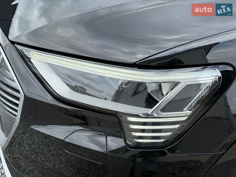 Внедорожник / Кроссовер Audi e-tron 2020 в Киеве