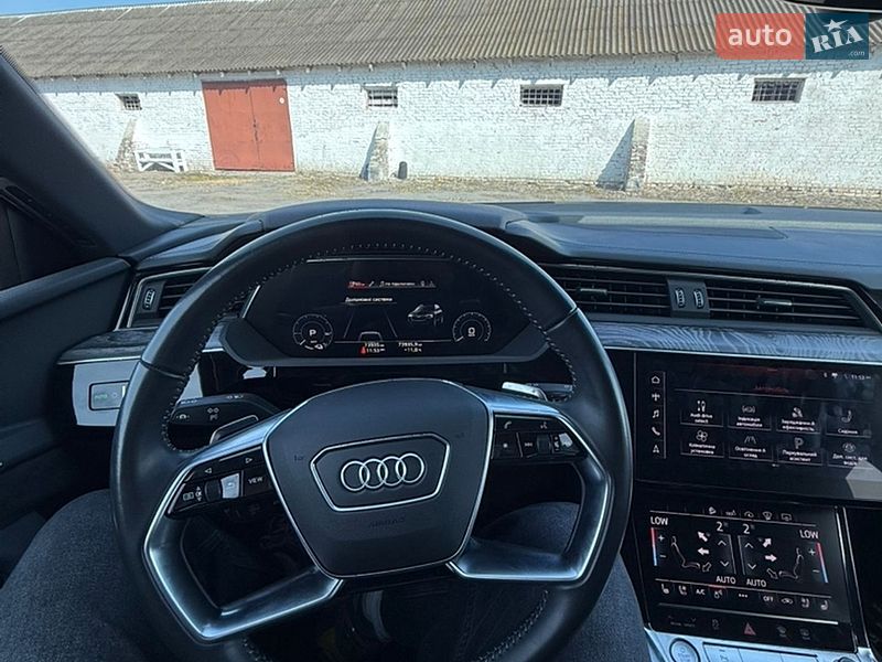 Внедорожник / Кроссовер Audi e-tron 2019 в Луцке