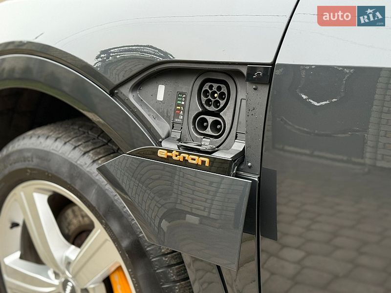 Внедорожник / Кроссовер Audi e-tron 2020 в Тернополе фото 48 Внедорожник / Кроссовер Audi e-tron 2020 в Тернополе