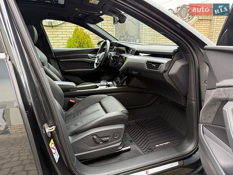 Внедорожник / Кроссовер Audi e-tron 2020 в Тернополе фото 93 Внедорожник / Кроссовер Audi e-tron 2020 в Тернополе