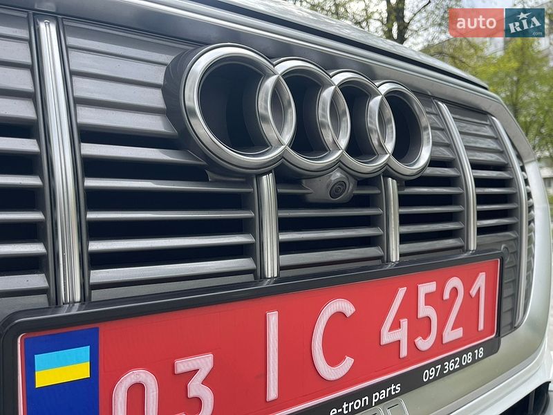 Внедорожник / Кроссовер Audi e-tron 2019 в Ровно