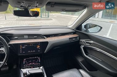 Внедорожник / Кроссовер Audi e-tron 2019 в Ровно