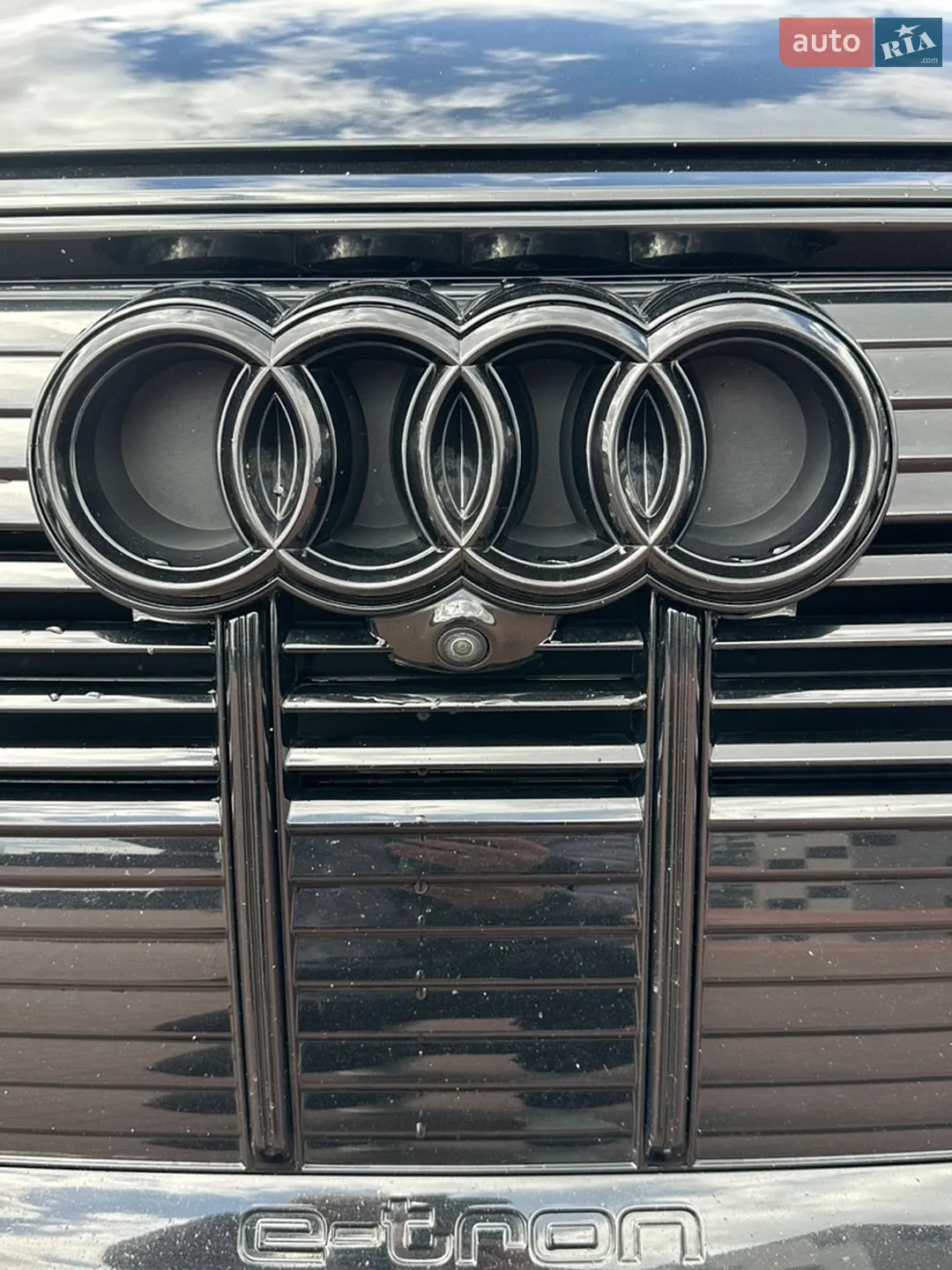 2022 Audi e-tron - мініатюра 13