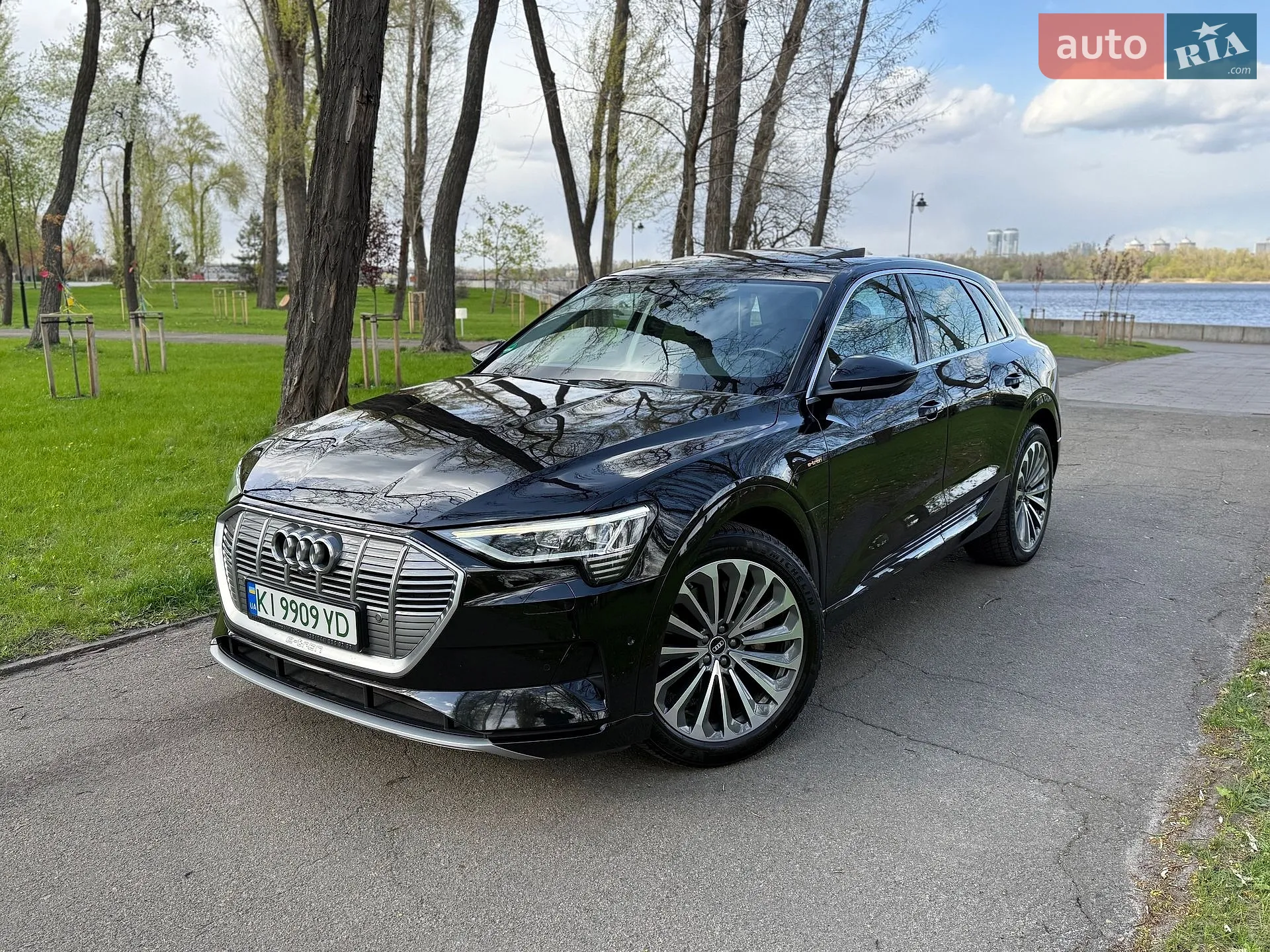 2021 Audi e-tron - мініатюра 18
