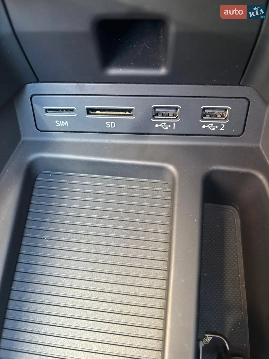 2019 Audi e-tron - мініатюра 42