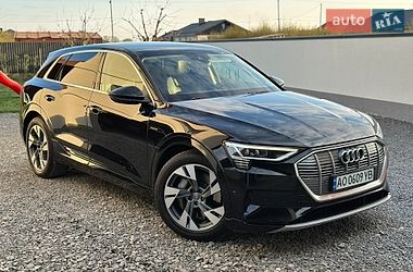 Внедорожник / Кроссовер Audi e-tron 2020 в Ужгороде