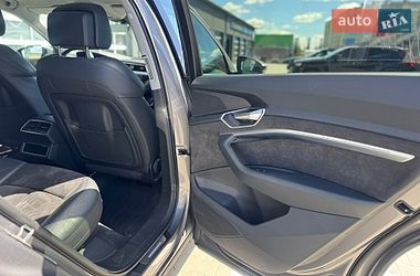 Внедорожник / Кроссовер Audi e-tron 2019 в Виннице