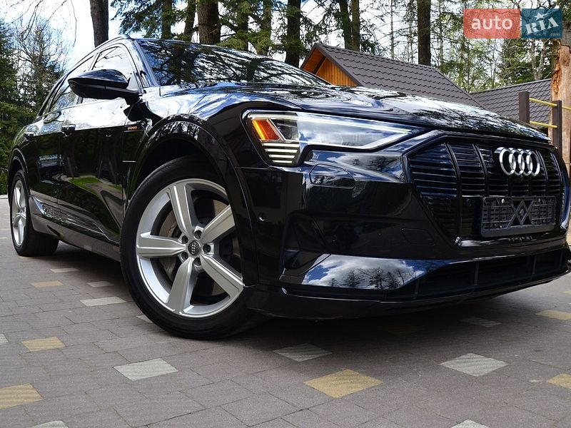 Внедорожник / Кроссовер Audi e-tron 2019 в Трускавце