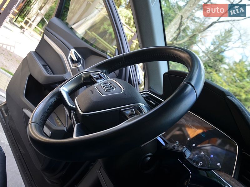 Внедорожник / Кроссовер Audi e-tron 2019 в Трускавце