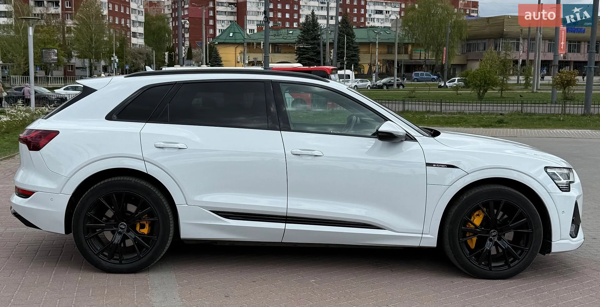 2019 Audi e-tron - мініатюра 7