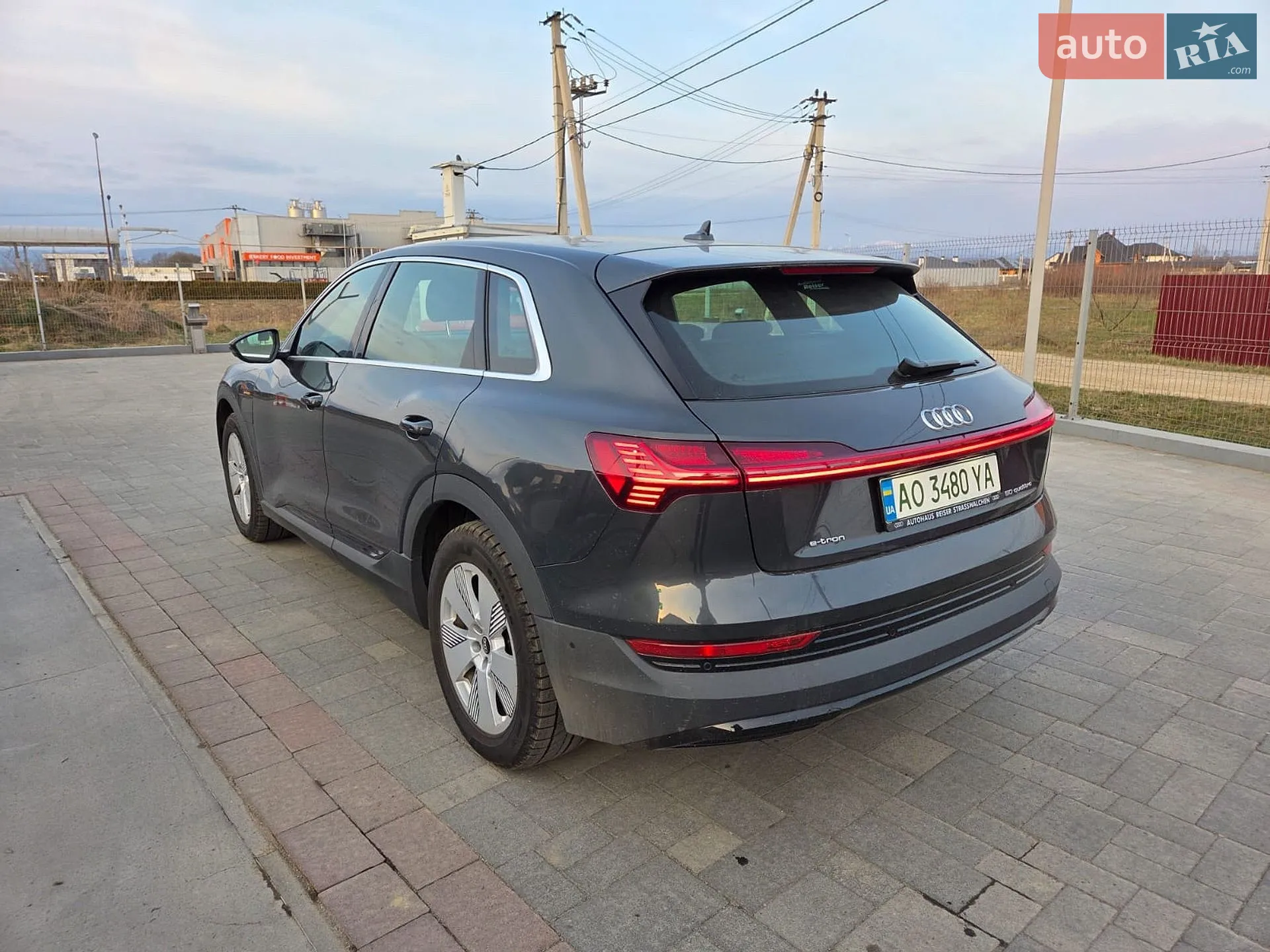 2021 Audi e-tron - мініатюра 3