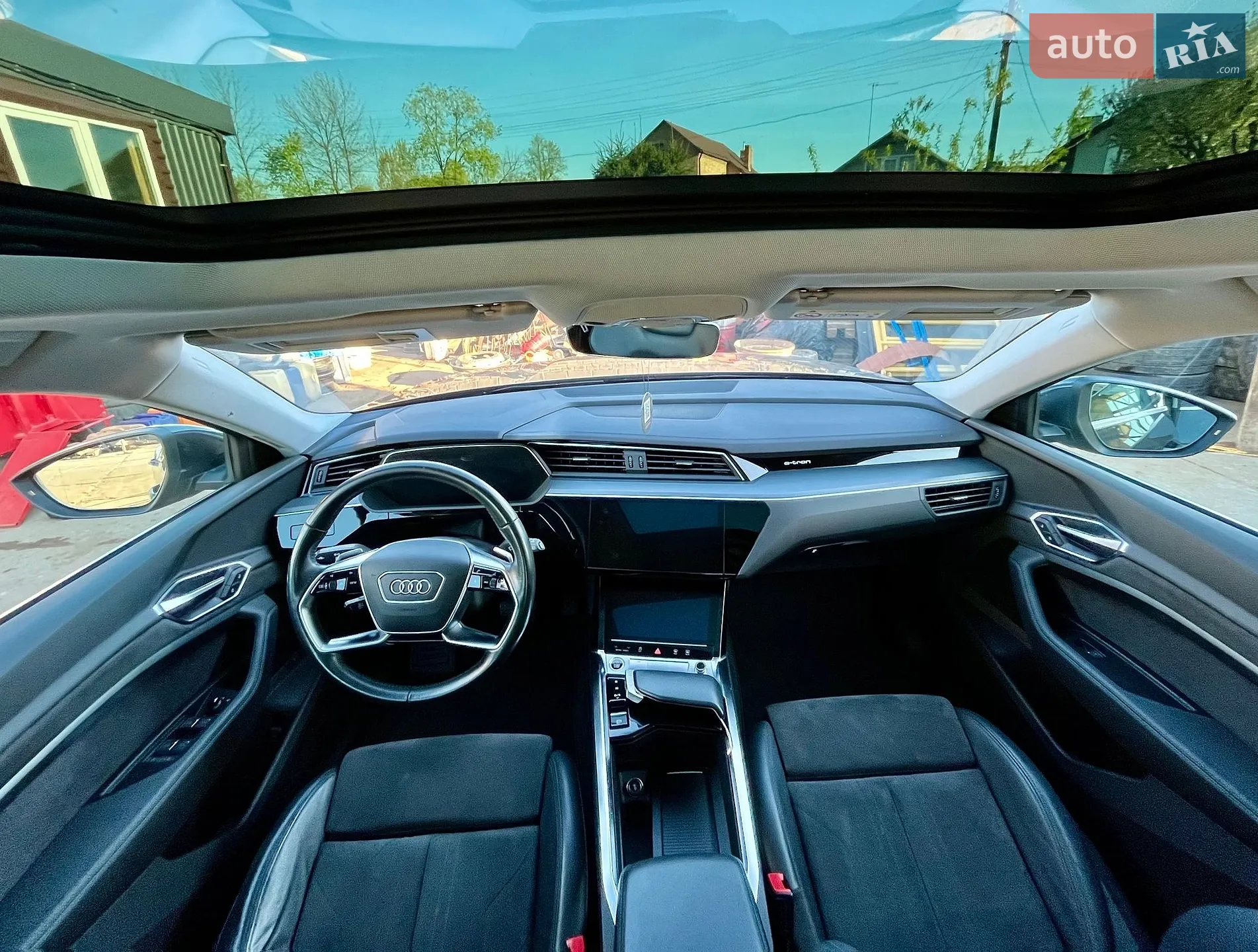 2020 Audi e-tron - мініатюра 51