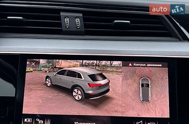 Внедорожник / Кроссовер Audi e-tron 2019 в Харькове