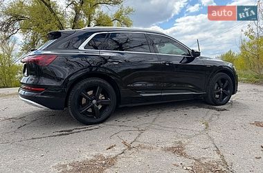 Внедорожник / Кроссовер Audi e-tron 2019 в Кременчуге
