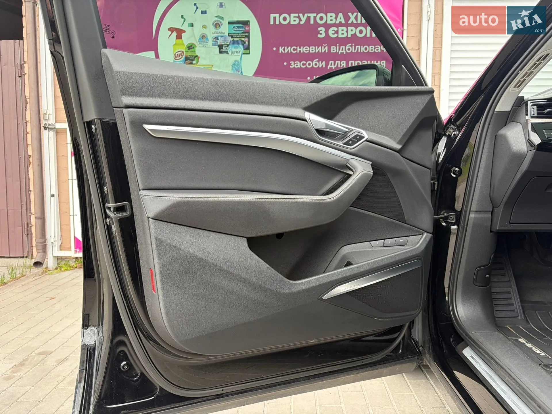 2019 Audi e-tron - мініатюра 17