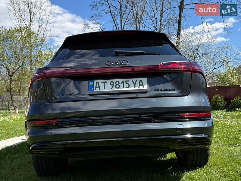 Внедорожник / Кроссовер Audi e-tron 2020 в Ивано-Франковске