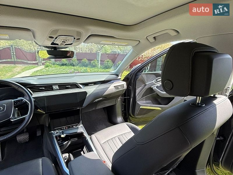 Внедорожник / Кроссовер Audi e-tron 2020 в Ивано-Франковске