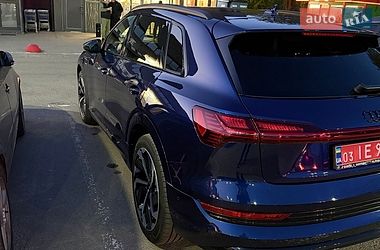 Внедорожник / Кроссовер Audi e-tron 2022 в Харькове