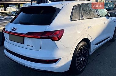 Внедорожник / Кроссовер Audi e-tron 2019 в Ровно