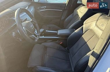 Внедорожник / Кроссовер Audi e-tron 2019 в Ровно