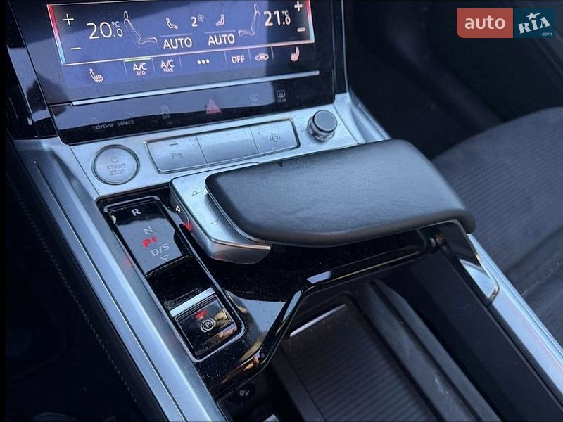 Внедорожник / Кроссовер Audi e-tron 2019 в Ровно