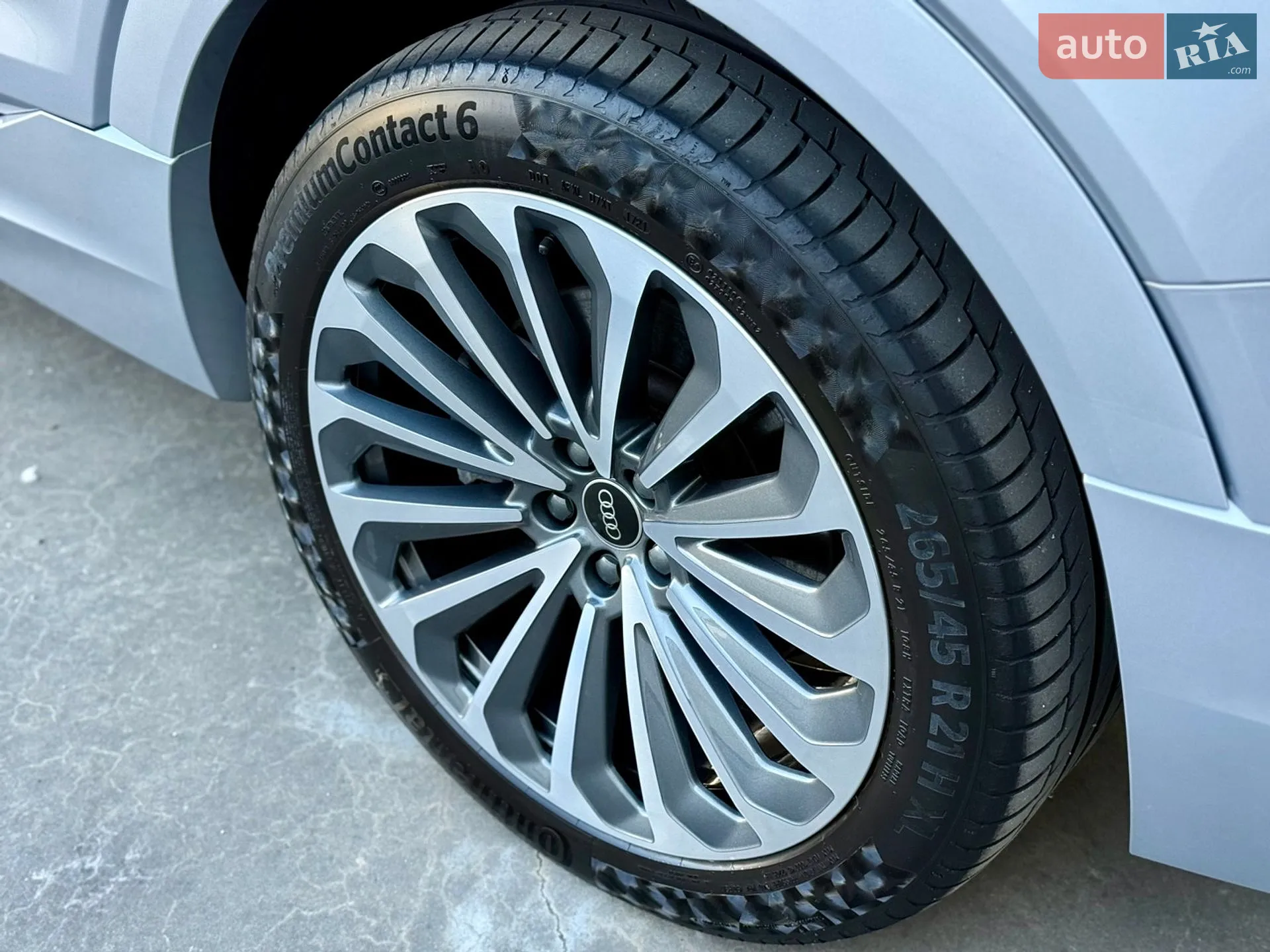 2021 Audi e-tron - мініатюра 46