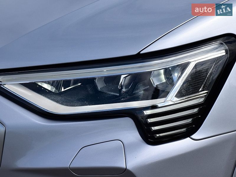Внедорожник / Кроссовер Audi e-tron 2020 в Дрогобыче