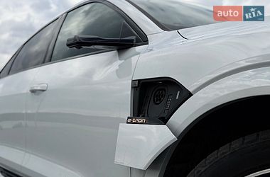 Внедорожник / Кроссовер Audi e-tron 2020 в Львове
