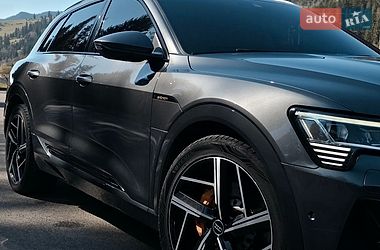 Внедорожник / Кроссовер Audi e-tron 2020 в Ивано-Франковске