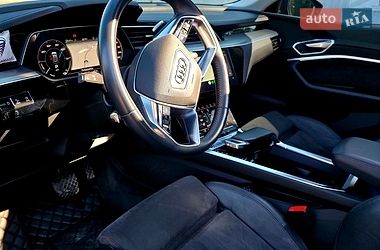 Внедорожник / Кроссовер Audi e-tron 2020 в Ивано-Франковске