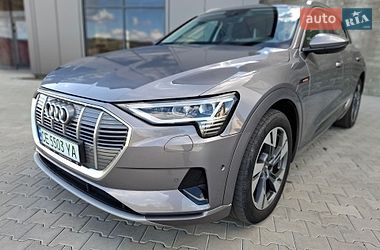 Внедорожник / Кроссовер Audi e-tron 2020 в Черновцах