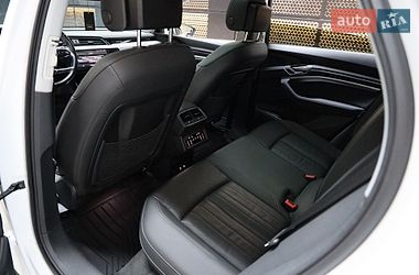 Внедорожник / Кроссовер Audi e-tron 2022 в Луцке
