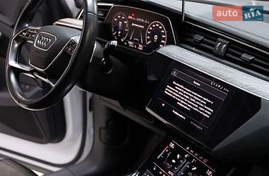 Внедорожник / Кроссовер Audi e-tron 2022 в Луцке