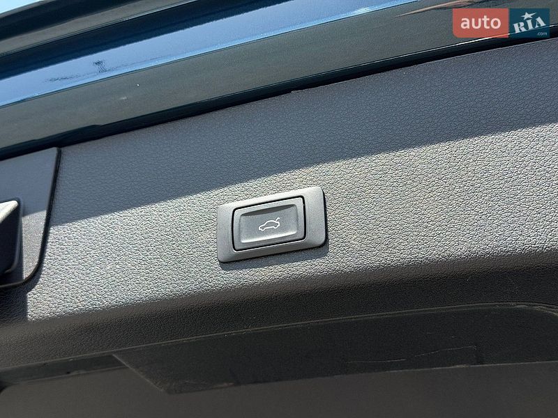Внедорожник / Кроссовер Audi e-tron 2020 в Кривом Роге