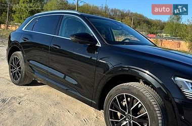 Внедорожник / Кроссовер Audi e-tron 2019 в Львове