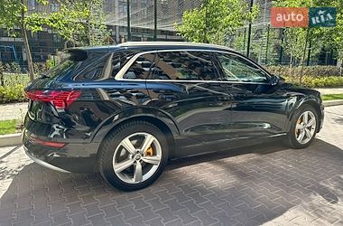 Внедорожник / Кроссовер Audi e-tron 2020 в Киеве