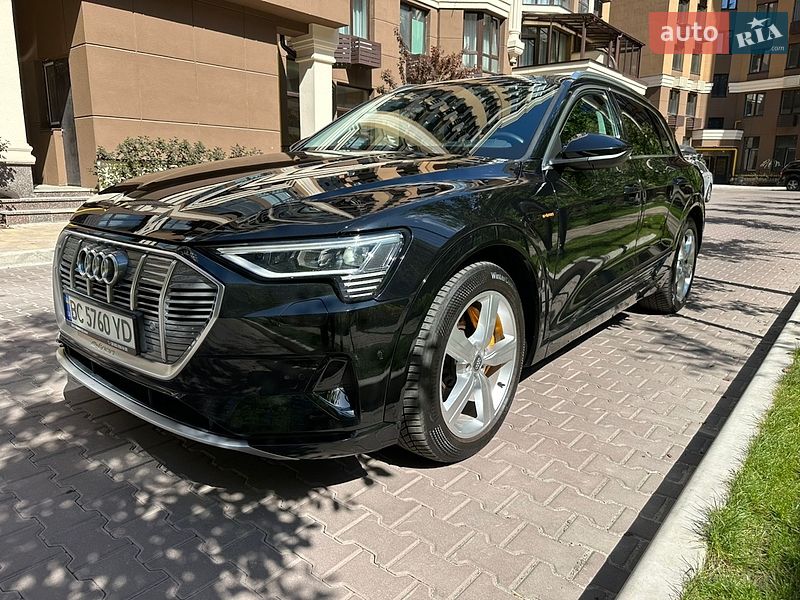Внедорожник / Кроссовер Audi e-tron 2020 в Киеве