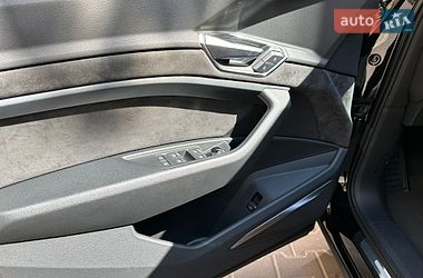 Внедорожник / Кроссовер Audi e-tron 2020 в Киеве