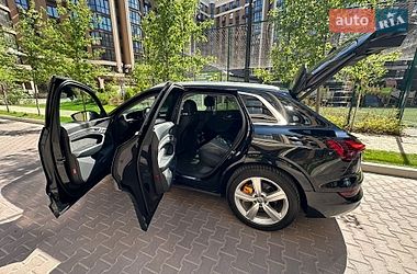 Внедорожник / Кроссовер Audi e-tron 2020 в Киеве