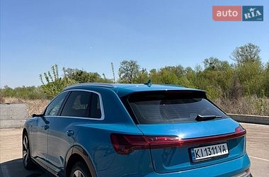 Внедорожник / Кроссовер Audi e-tron 2019 в Буче