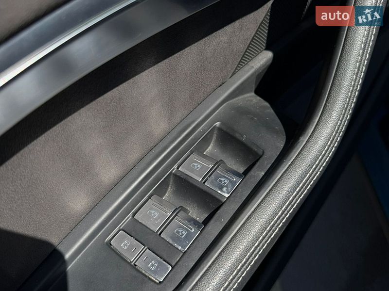 Внедорожник / Кроссовер Audi e-tron 2019 в Буче