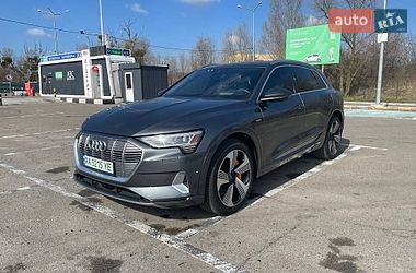 Позашляховик / Кросовер Audi e-tron 2019 в Києві