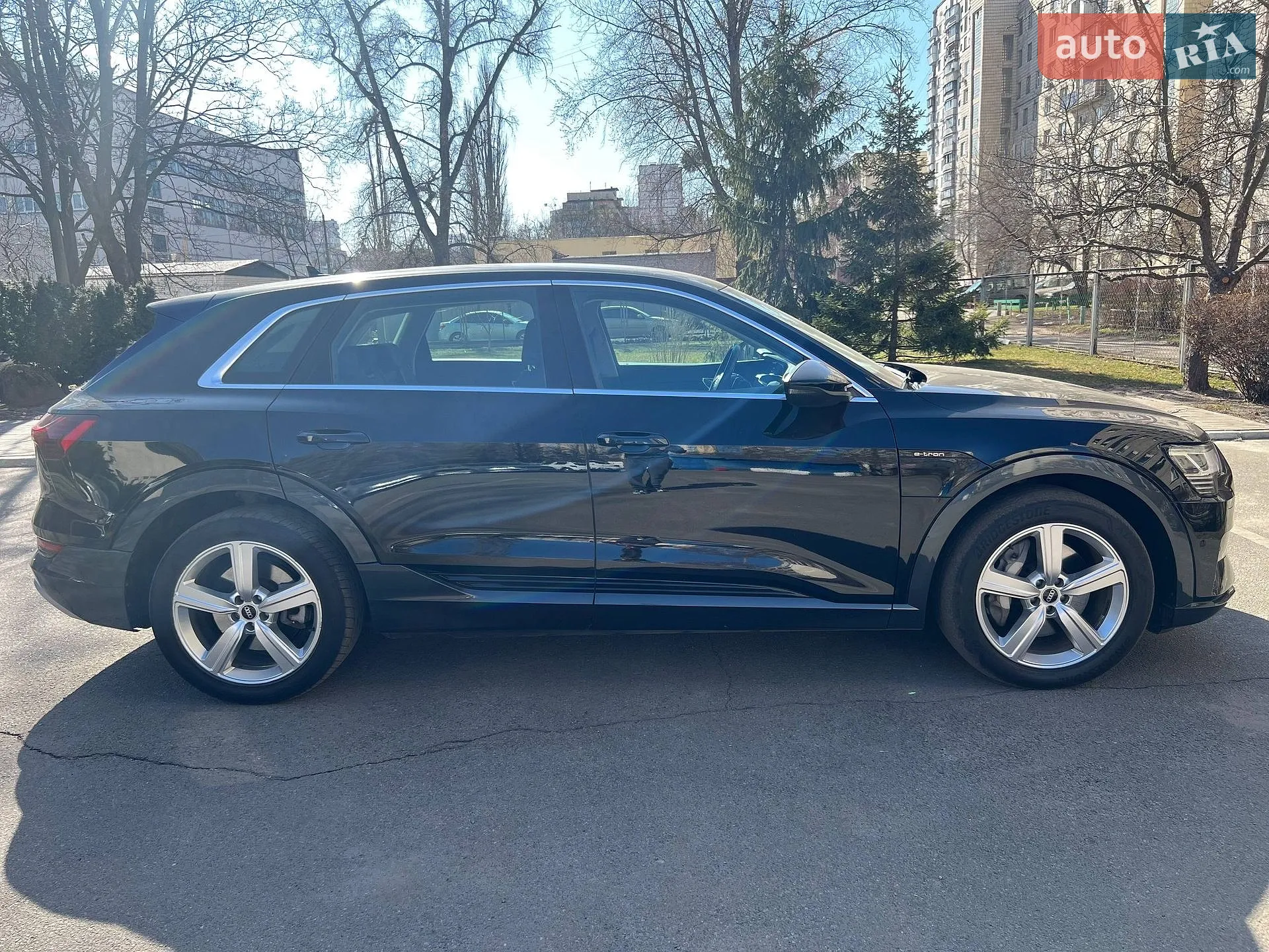 2021 Audi e-tron - мініатюра 11