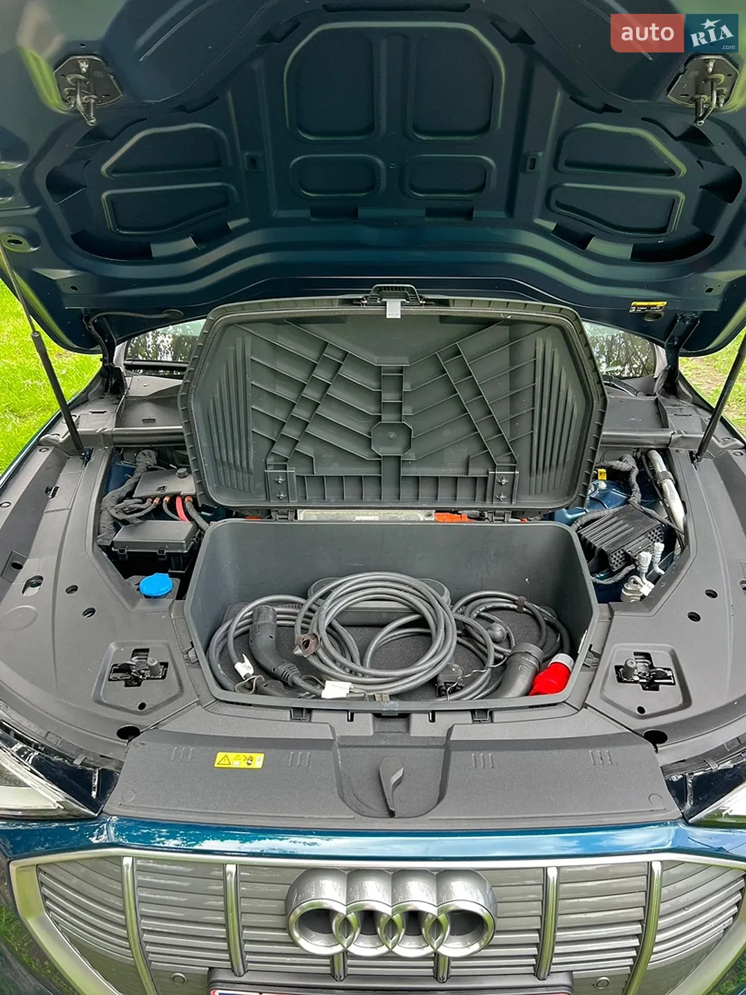 2019 Audi e-tron - мініатюра 7