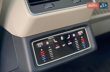 Внедорожник / Кроссовер Audi e-tron 2019 в Тернополе