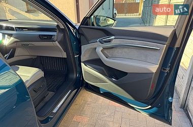 Внедорожник / Кроссовер Audi e-tron 2020 в Житомире